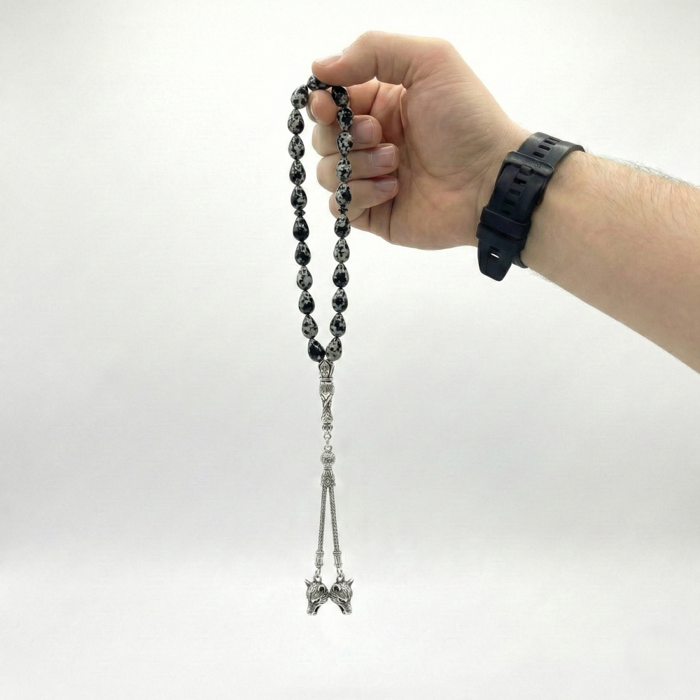 Çift Bozkurt Figürlü Özel Siyah-Beyaz Oltu Taşı Tesbih